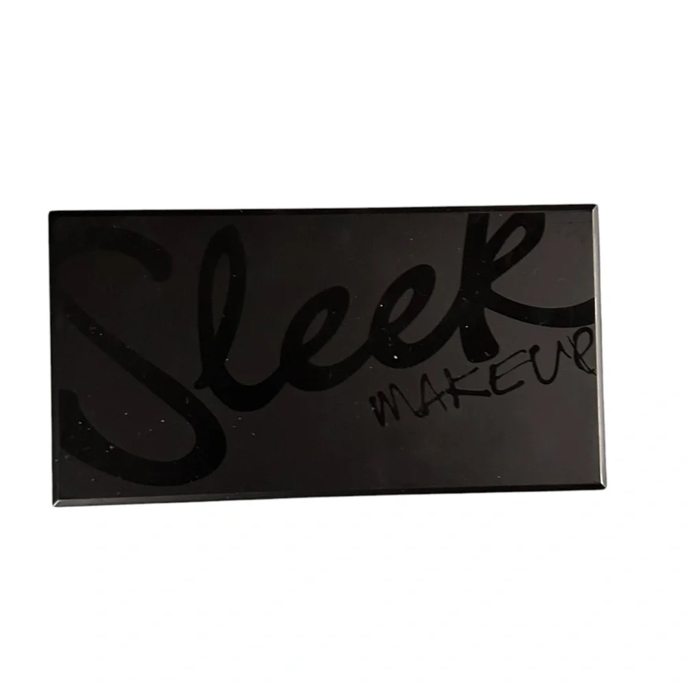 Sleek Makeup sleek makeup